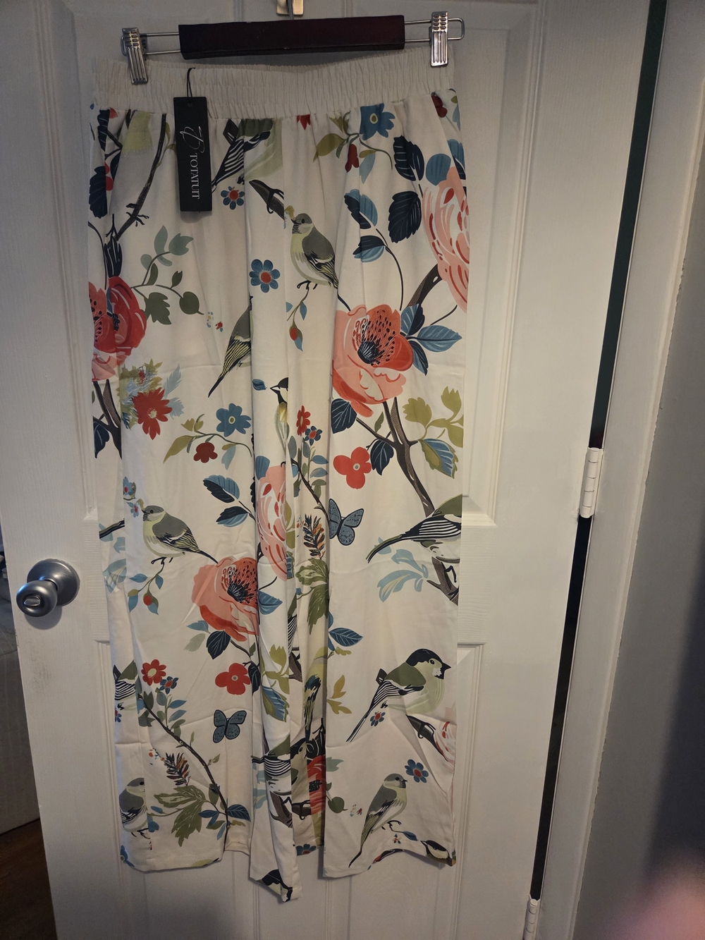 Floral Bird Print Wide-Leg Pants - White with Coral & Green